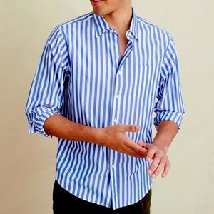 BLUE/WHITE STRIPPED BUTTON DOWN!! (NEW)!